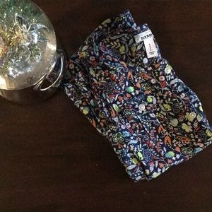 Old Navy Girls colorful blouse!